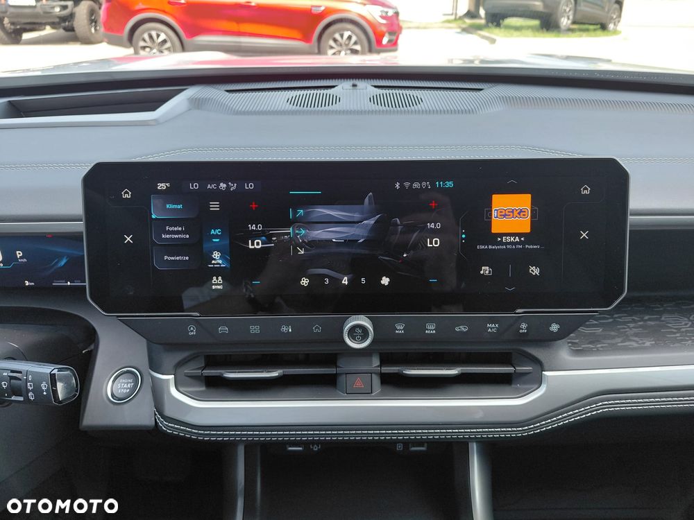 Jeep Compass - 32