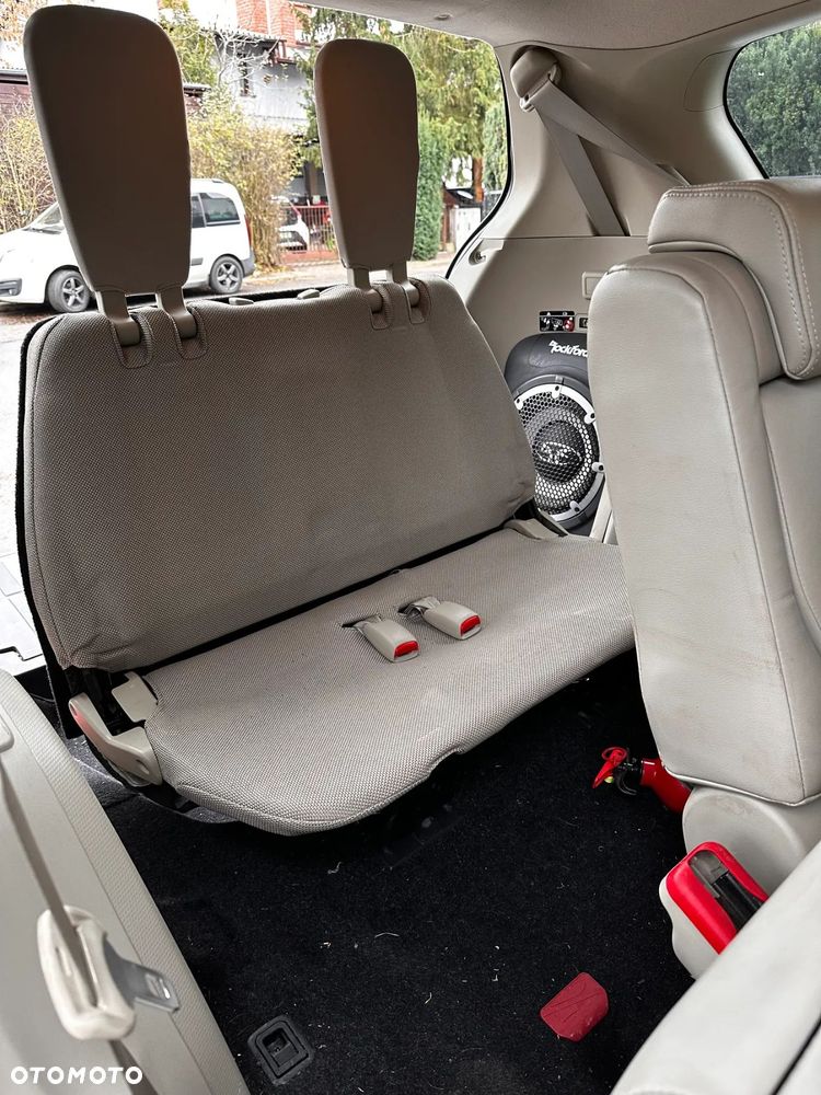 Mitsubishi Outlander 2.0 DID Instyle - 12