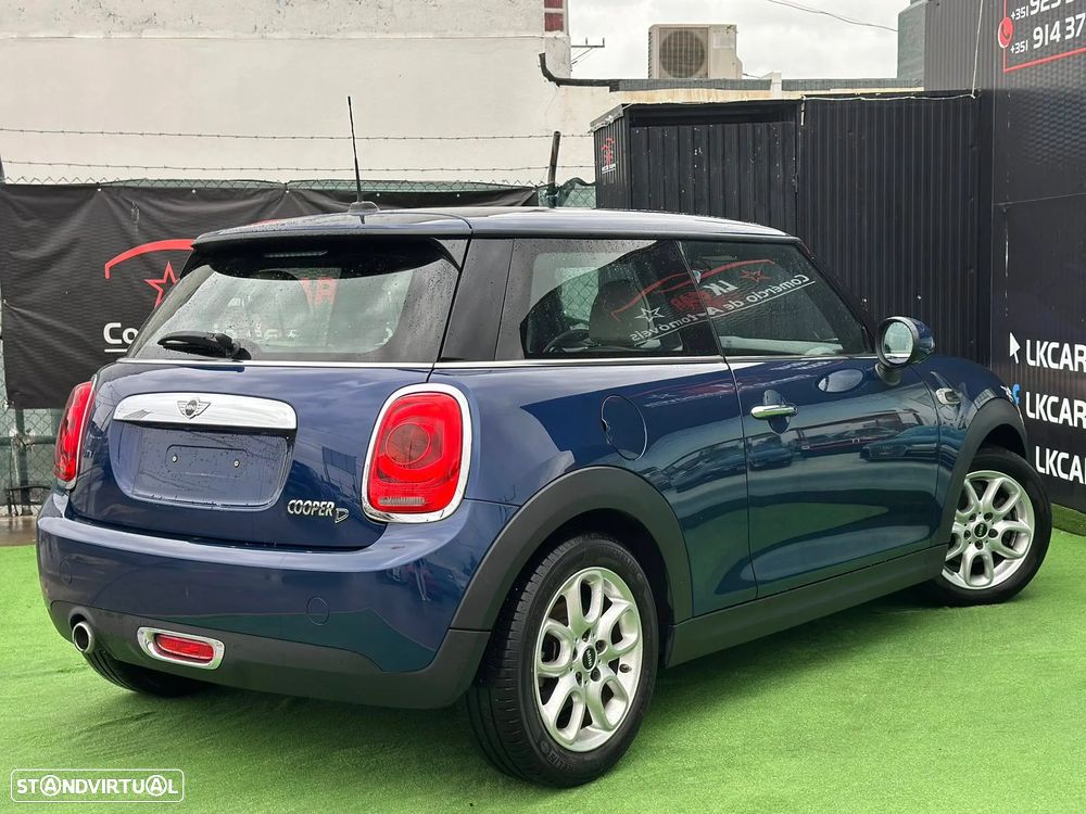MINI 3 Portas Cooper D - 4