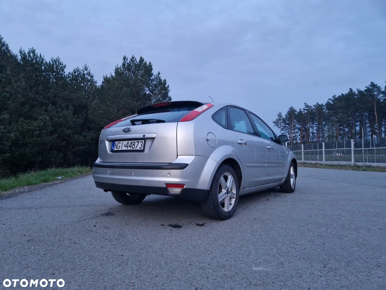 Ford Focus 1.6 Ghia - 5