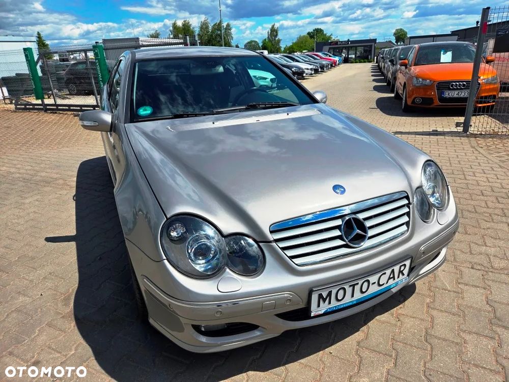 Mercedes-Benz Klasa C - 22