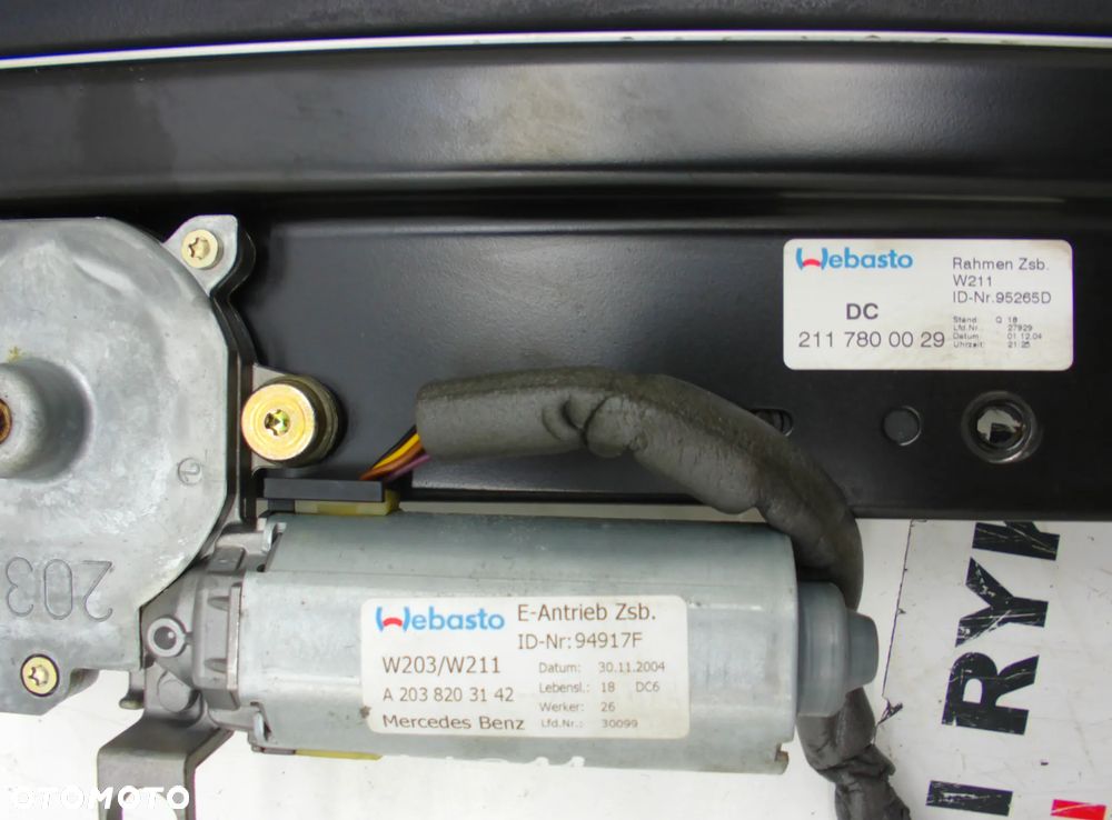 Mercedes E Klasa W211 sedan szyberdach - 8