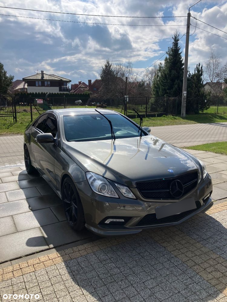 Mercedes-Benz Klasa E 350 CGI BlueEffICIENCY - 18