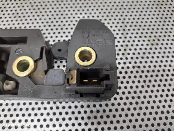 Fecho Tampa Mala Seat Cordoba (6K2) - 3