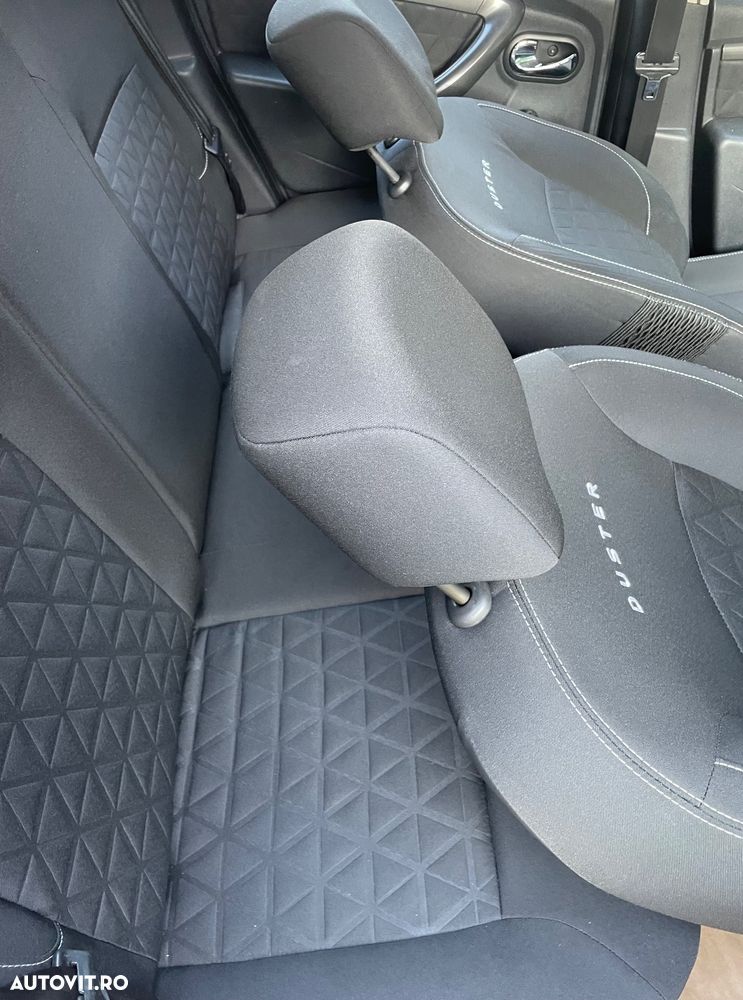 Dacia Duster 1.5 dCi 4x2 Laureate - 11