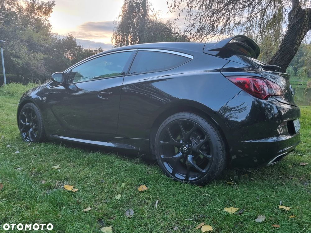 Opel Astra OPC Start/Stop - 3