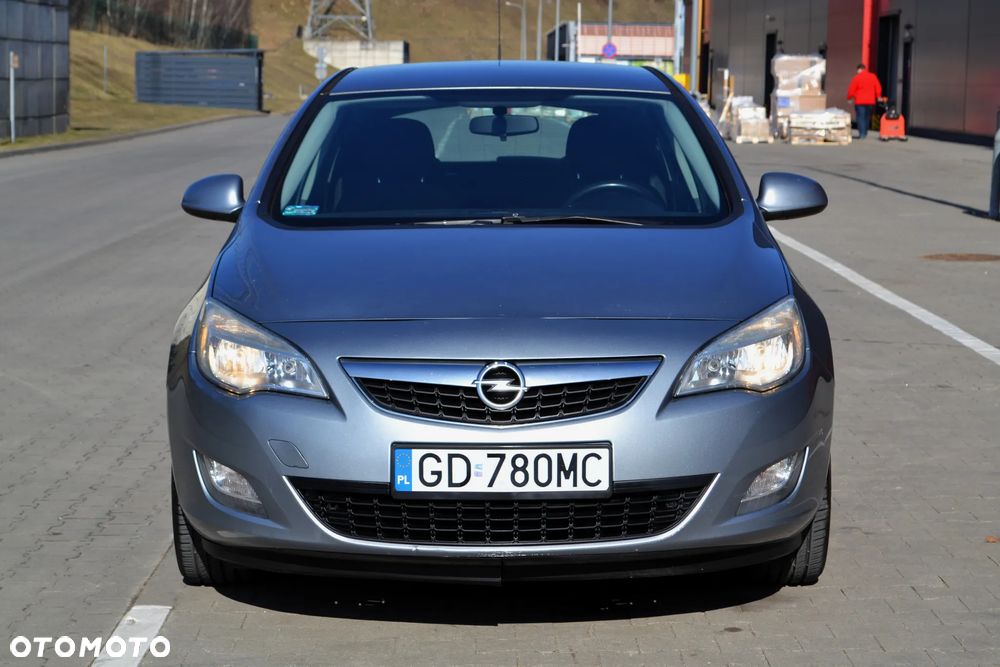 Opel Astra 1.4 Enjoy - 23