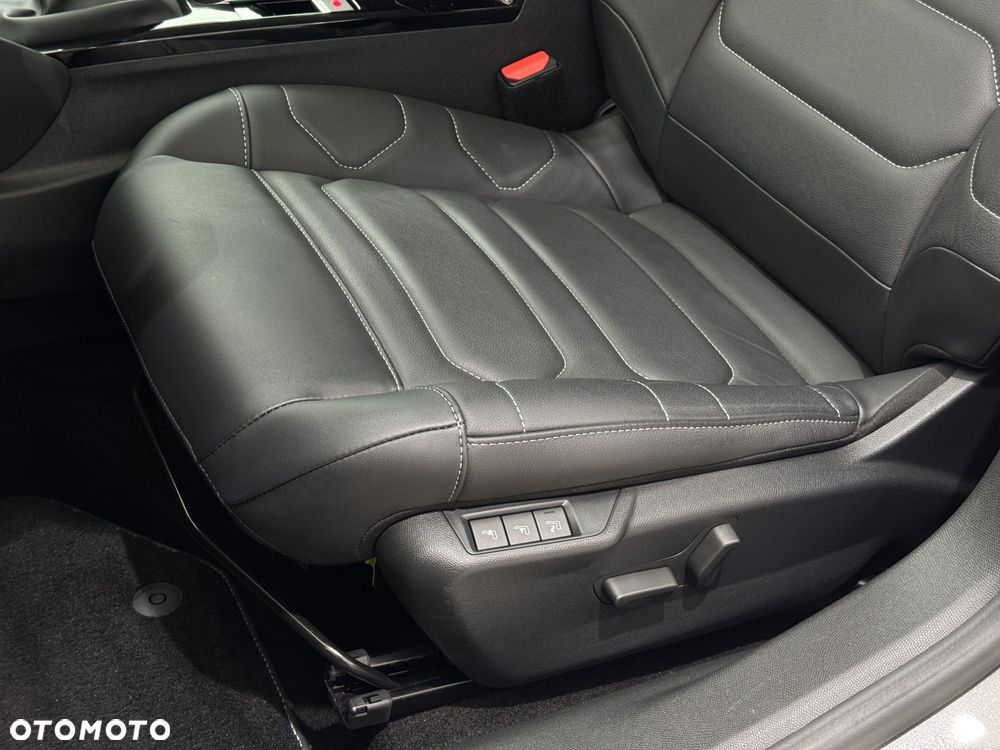 Citroën C4 1.2 PureTech Shine S&S - 11