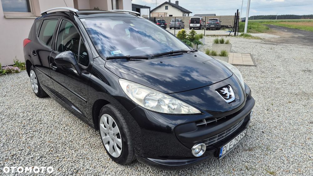 Peugeot 207 - 2