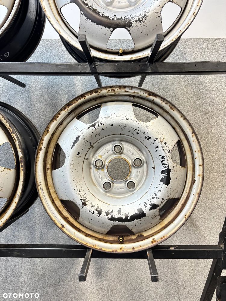 4 Felgi Stal. Vw Transporter T5, T6, Multivan, Caravelle 17" - 5