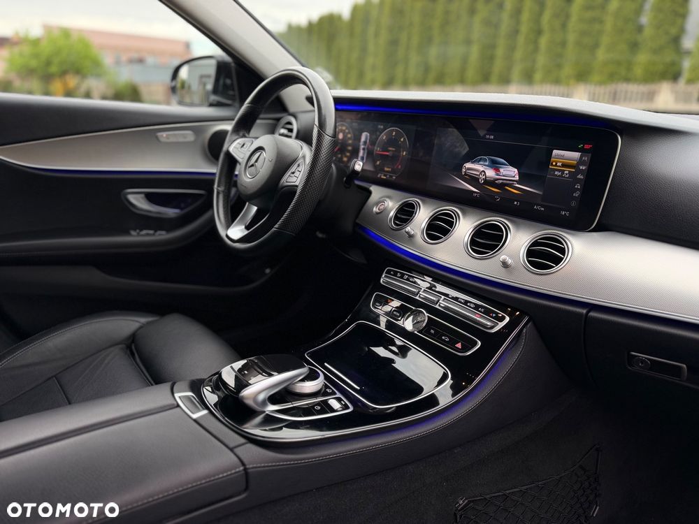 Mercedes-Benz Klasa E - 30