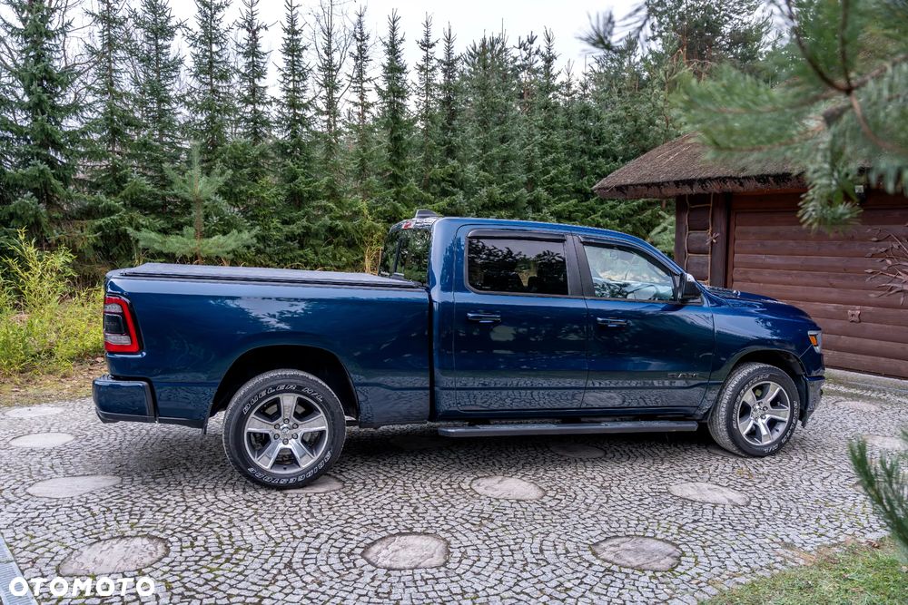 Dodge RAM 5.7 4x4 - 15