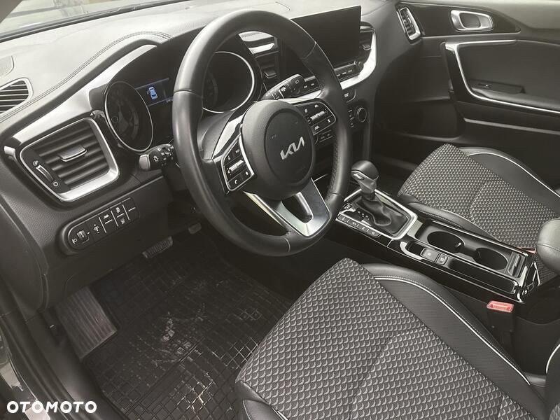 Kia XCeed 1.5 T-GDI L DCT - 10