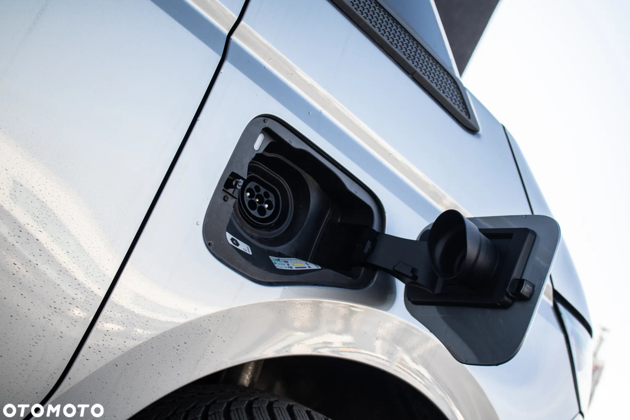Volkswagen Multivan 1.4 TSI eHybrid PHEV L2 Life DSG - 12