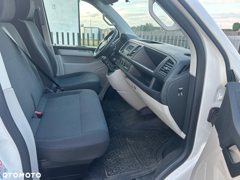 Volkswagen T6 - 17