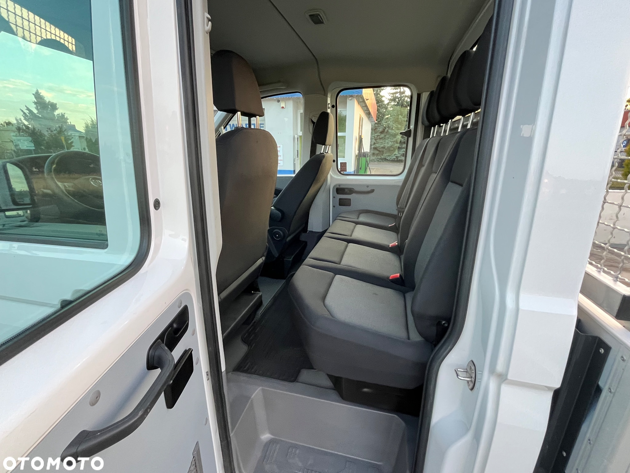 Volkswagen Crafter - 38