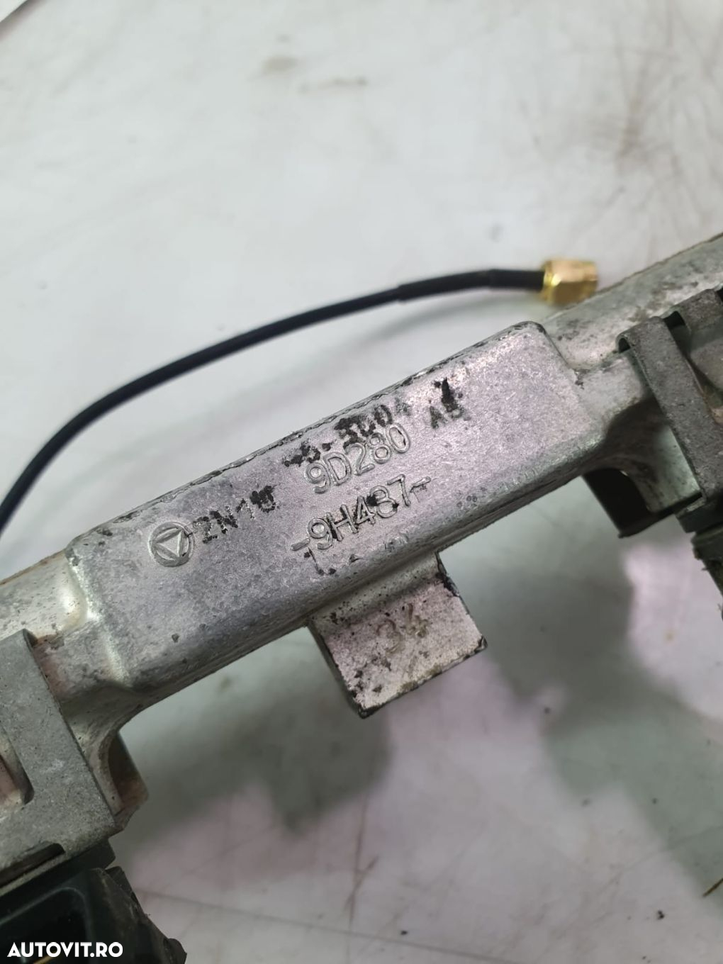 Rampa injectoare 2n1u-9d280-ab 1.4 benzina FXJA Ford Fiesta 5 [2001 - - 2
