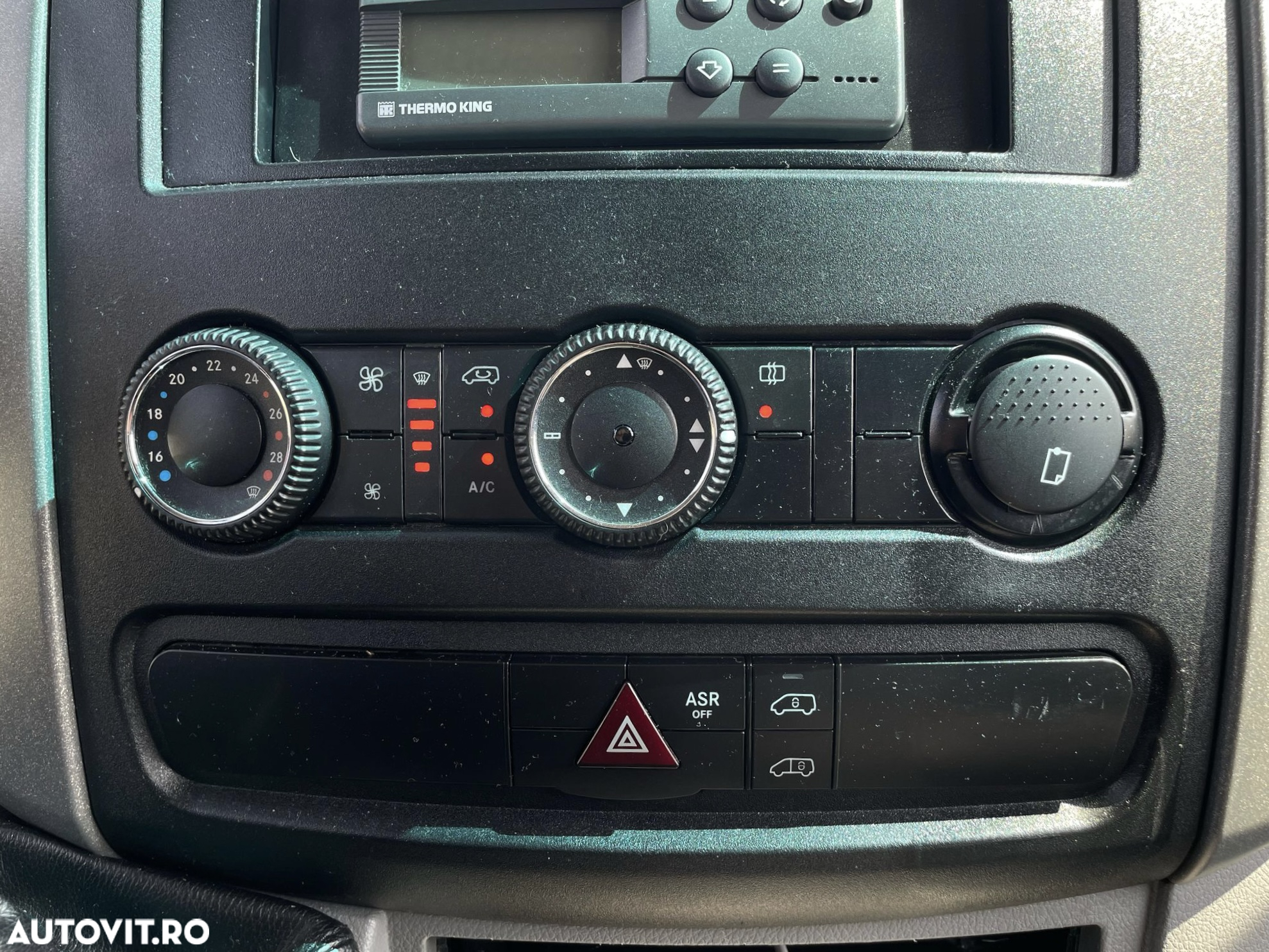 Mercedes-Benz Sprinter FRIGORIFIC THERMO KING CONGELARE - 23