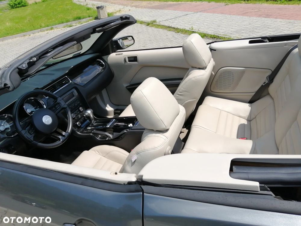 Ford Mustang 3.7 V6 - 9
