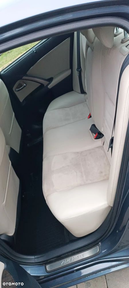Toyota Avensis 2.0 Sol plus MS - 11