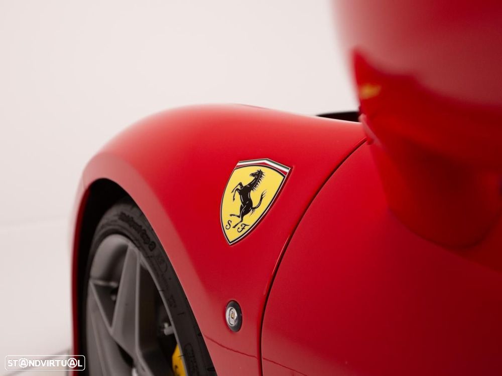 Ferrari F8 Tributo Spider — fotografia 12