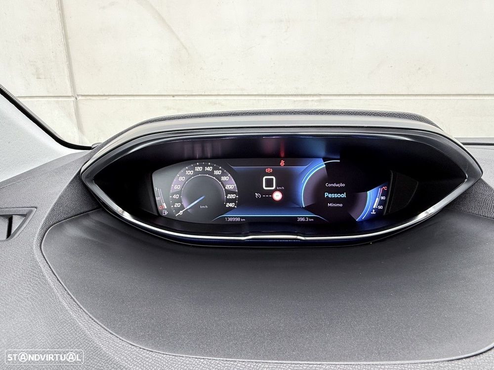 Peugeot 3008 1.5 BlueHDi Active Pack - 33