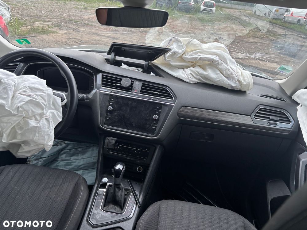 Volkswagen Tiguan Allspace 2.0 TDI Elegance DSG - 10