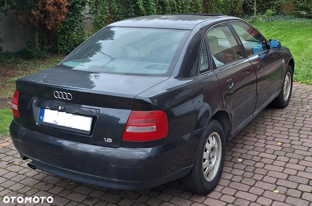 Audi A4 Limousine - 13