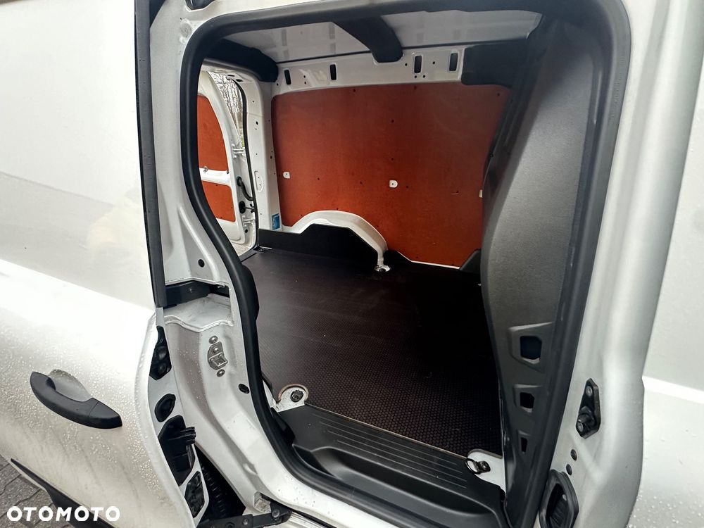 Renault Kangoo - 21