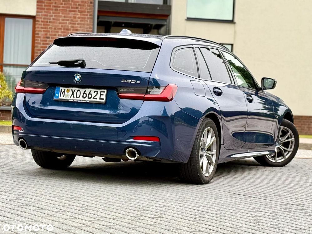 BMW Seria 3 320e M Sport - 18