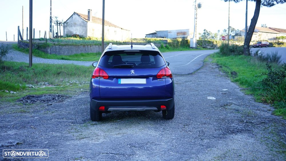 Peugeot 2008 1.2 PureTech Style - 5