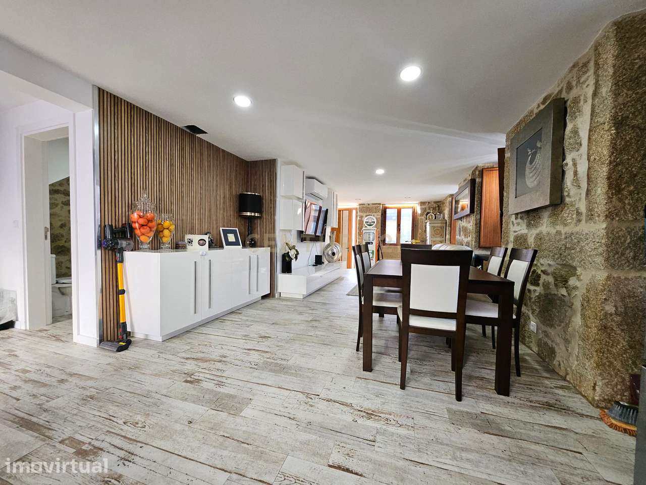 Moradia T3 Renovada no Coração de Castelo Branco - Grande imagem: 4/18