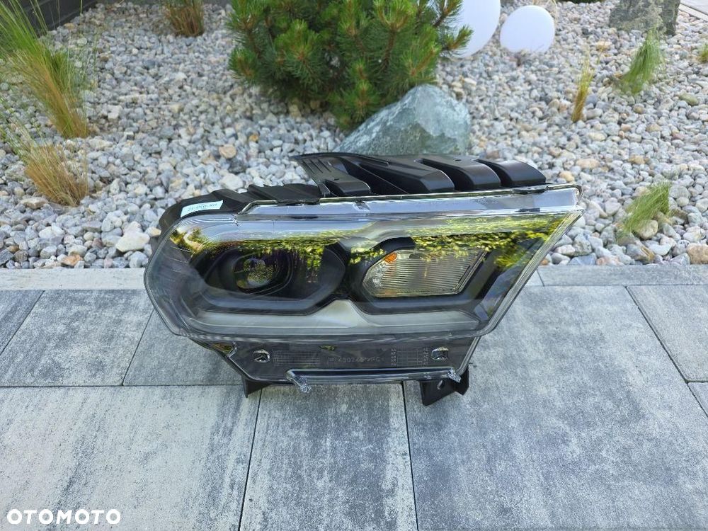 DODGE DURANGO 3 III LIFT Lampa prawa przód Full Led 21-DLG-RH Europa Ciemna - 2