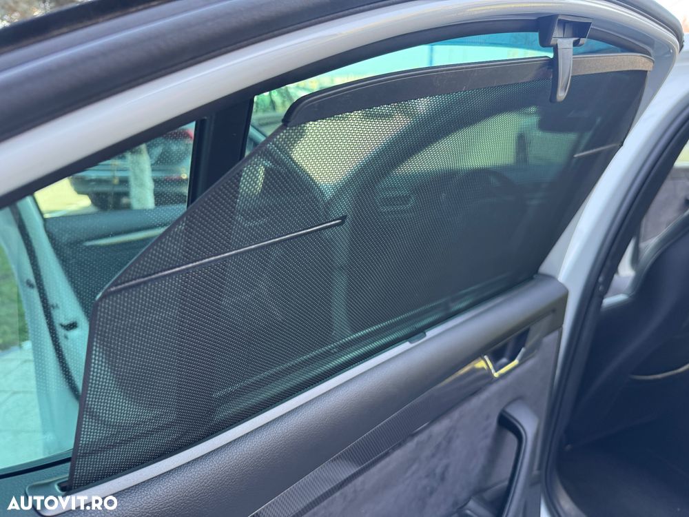 Skoda Superb 2.0 TDI DSG Premium Edition - 24