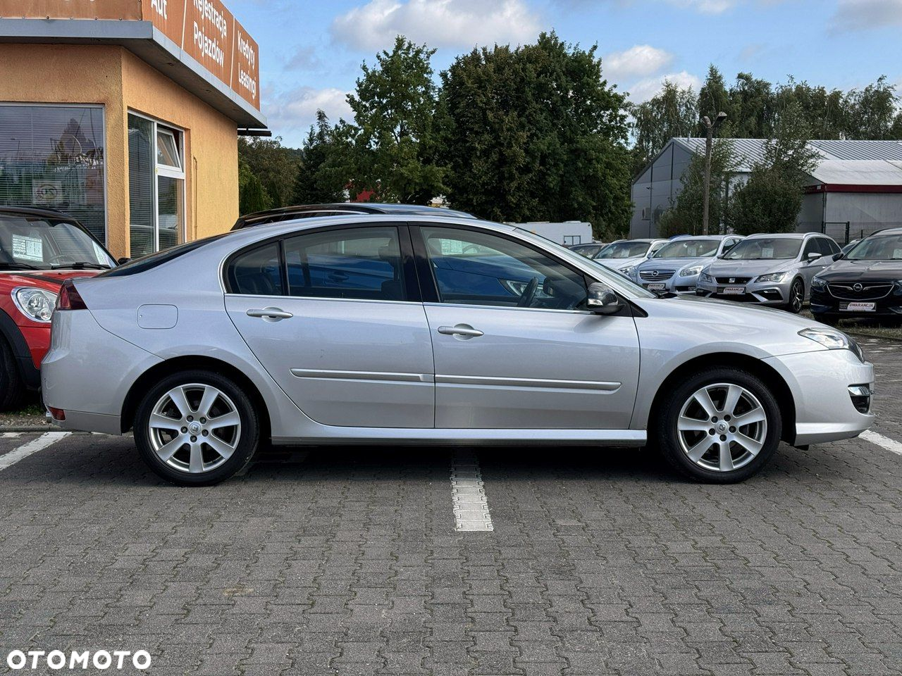 Renault Laguna dCi 110 FAP Limited - 9