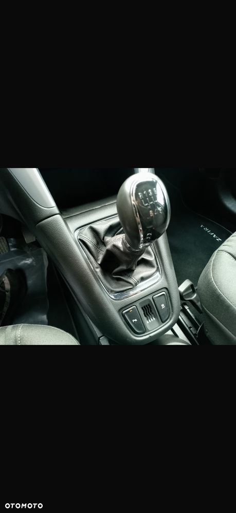Opel Zafira - 19