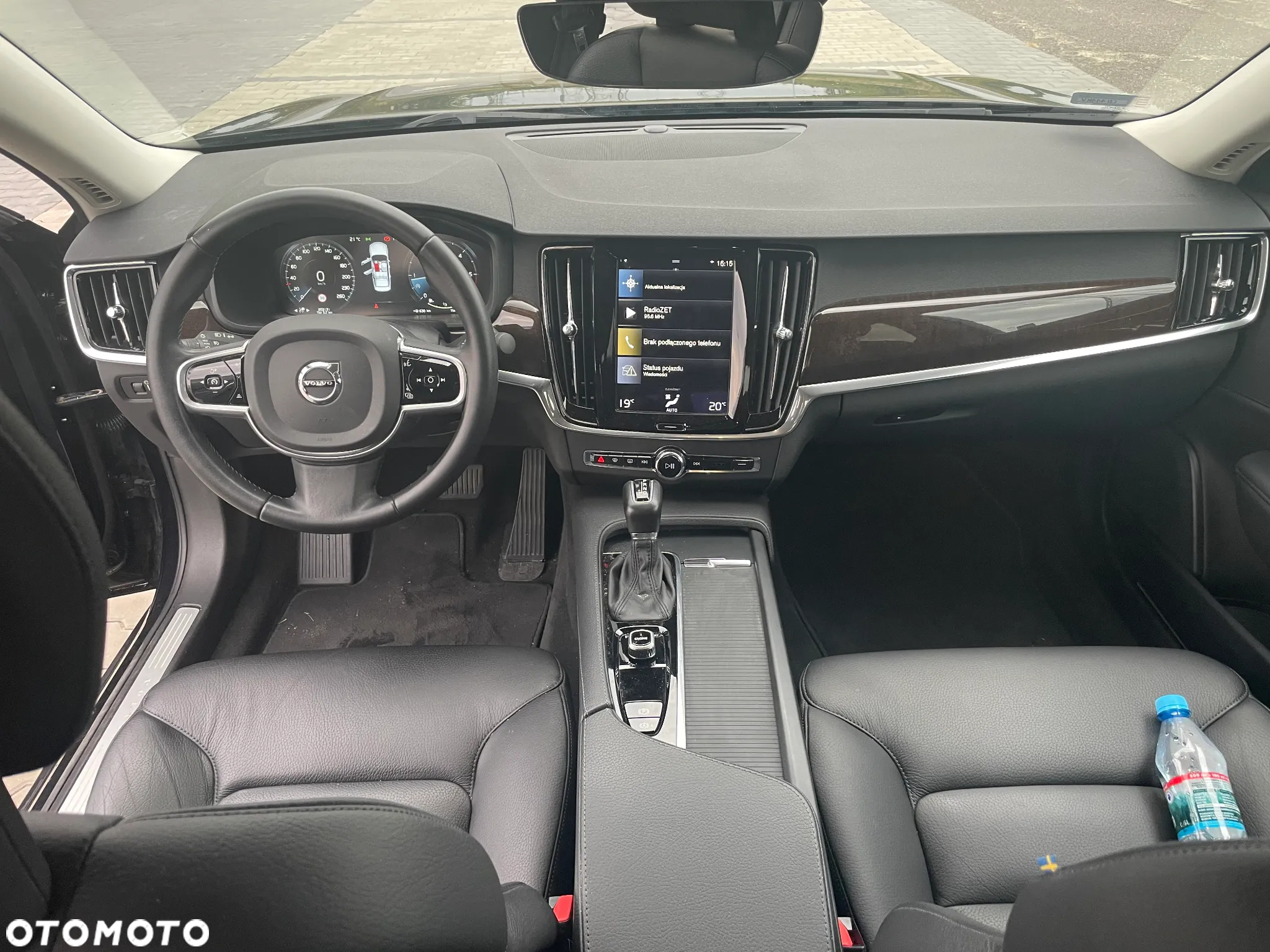 Volvo S90 D4 AWD Momentum - 22