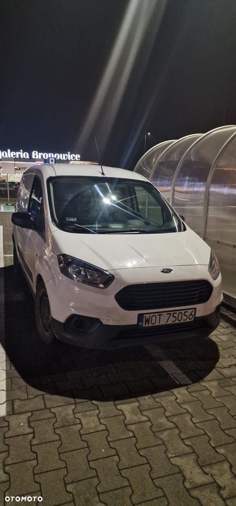 Ford Transit Courier Trend - 12