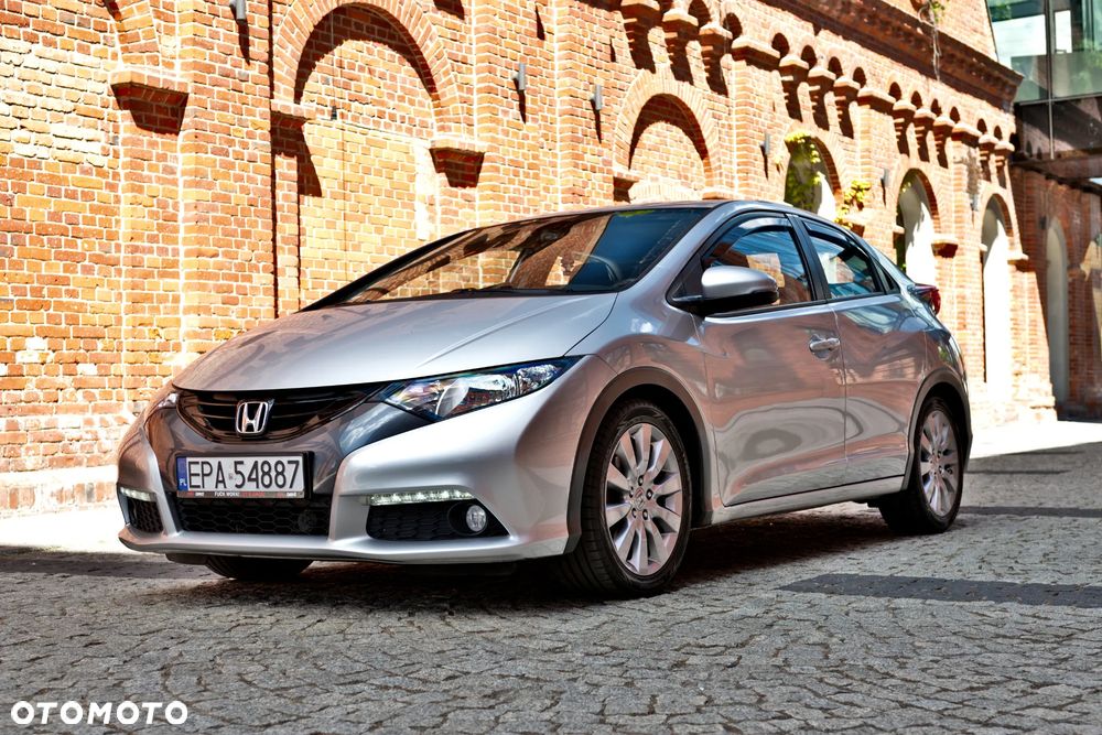 Honda Civic 1.8 i-VTEC Sport - 5