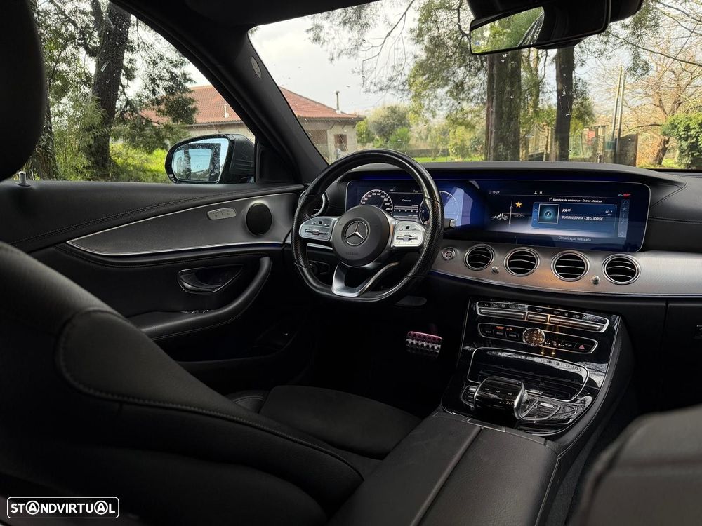 Mercedes-Benz E 300 de AMG Line - 18