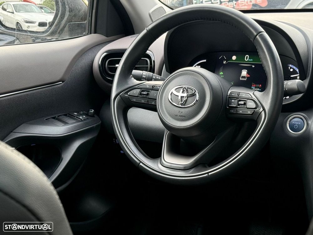 Toyota Yaris Cross 1.5 HDF Luxury - 11