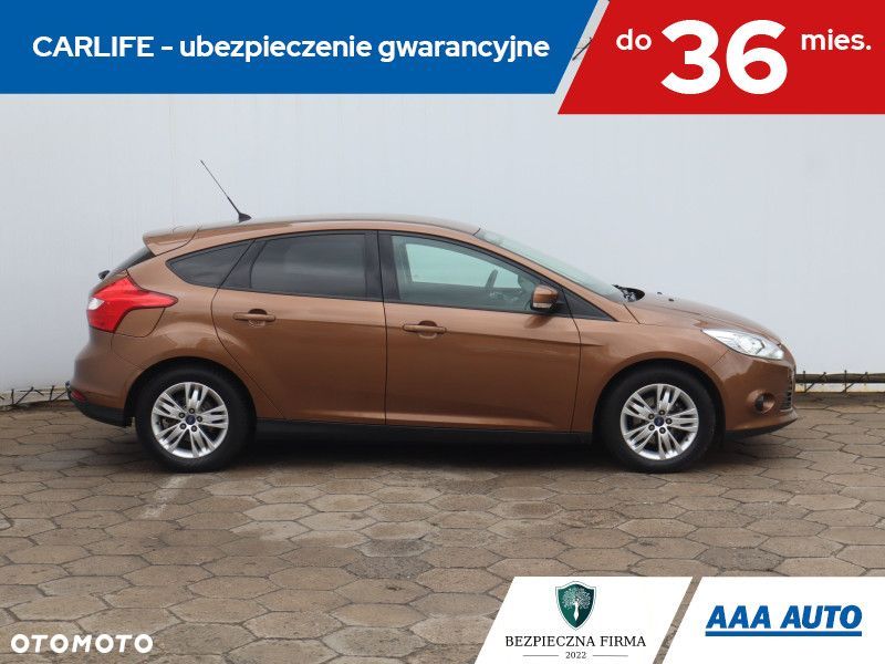 Ford Focus - 8