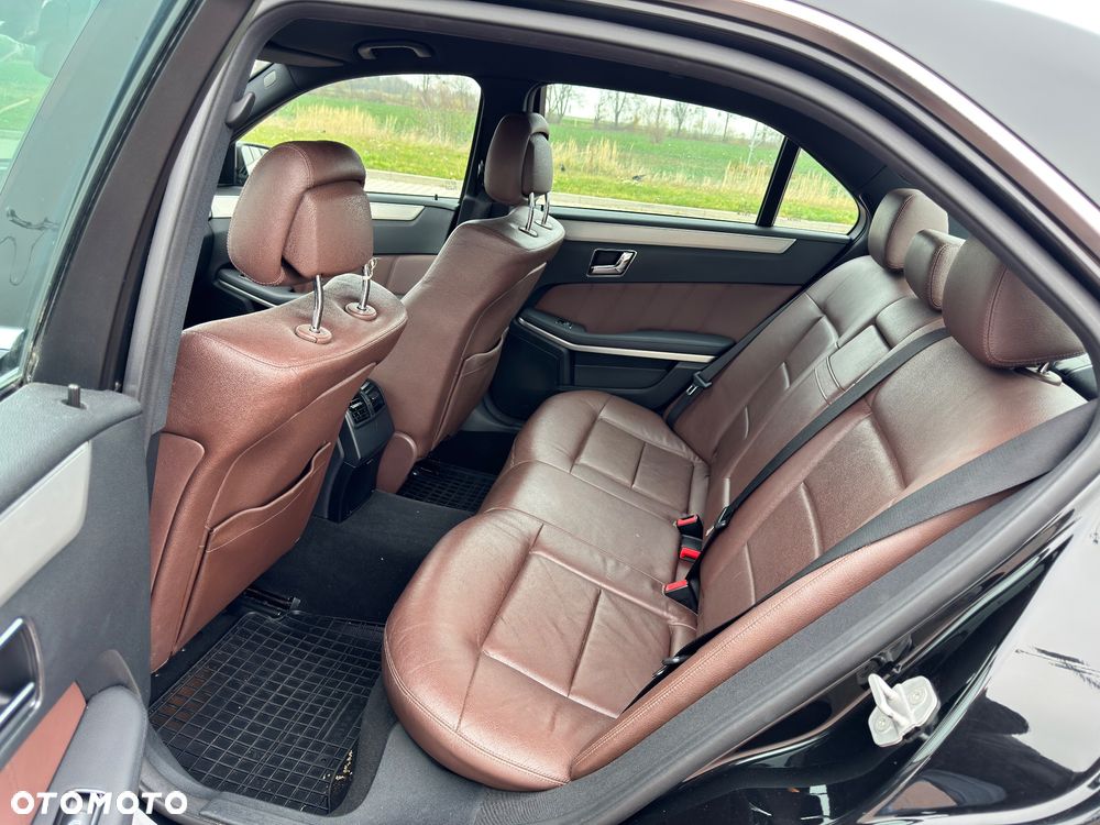 Mercedes-Benz Klasa E 350 CDI BlueEff Avantgarde - 11