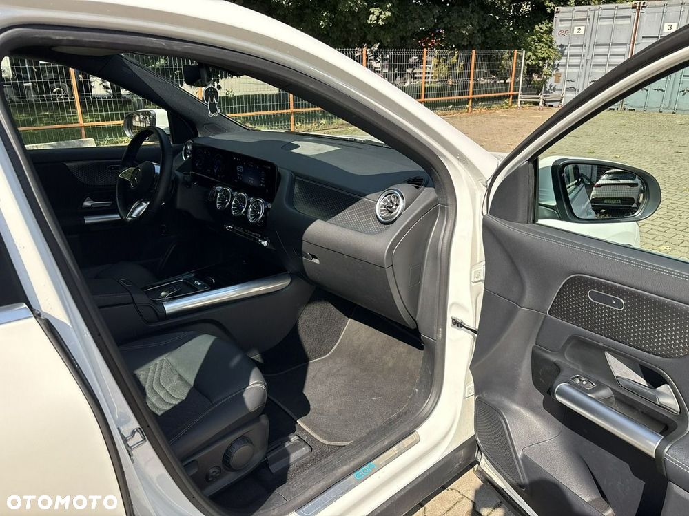 Mercedes-Benz EQA 250+ 70.5kWh Progressive - 15