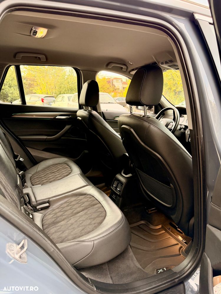 BMW X1 - 11