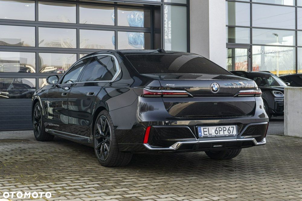 BMW Seria 7 - 7