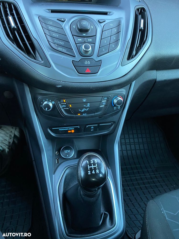 Ford B-Max 1.0 EcoBoost Titanium - 24