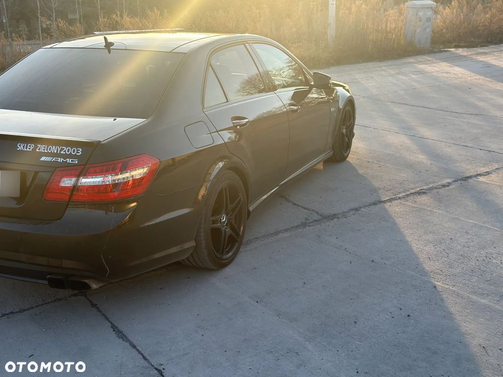 Mercedes-Benz Klasa E 63 AMG - 4