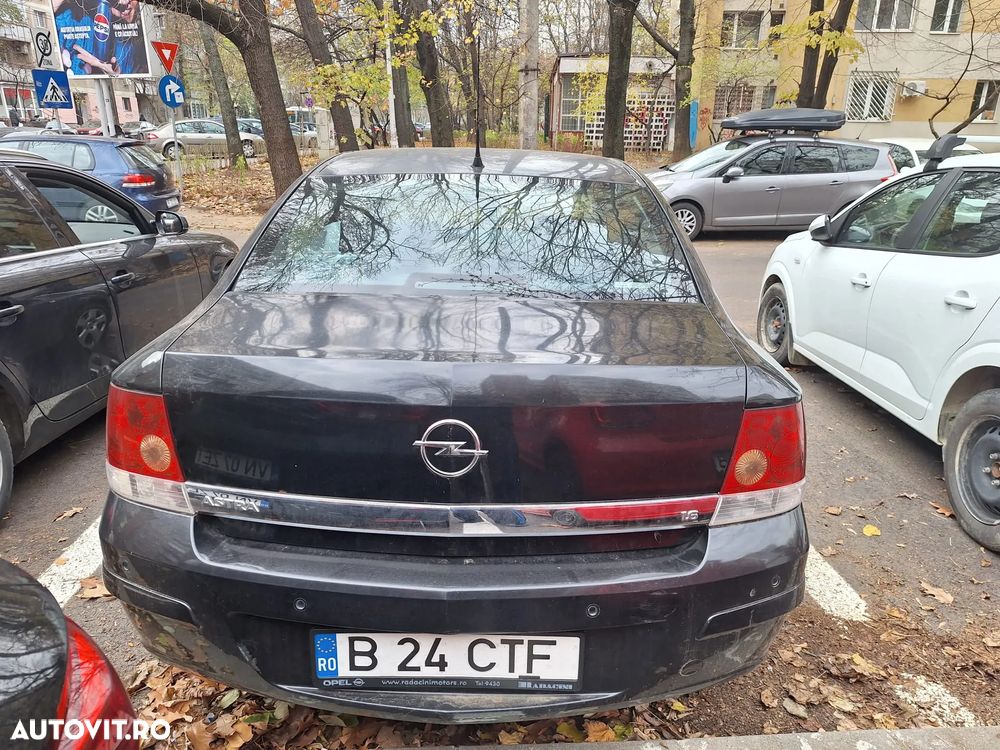 Opel Astra - 2