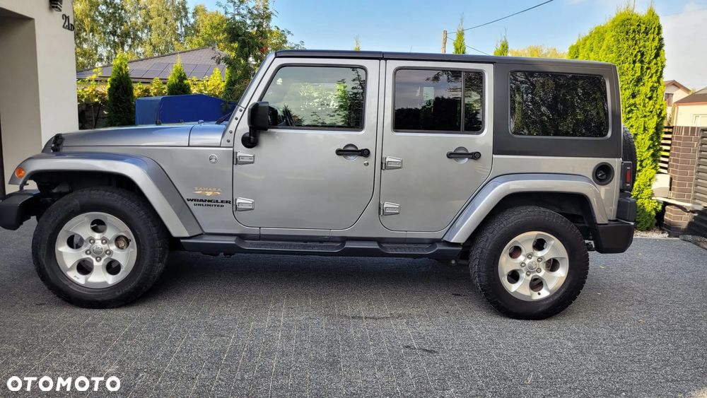 Jeep Wrangler 3.6 Unlim Sahara - 4